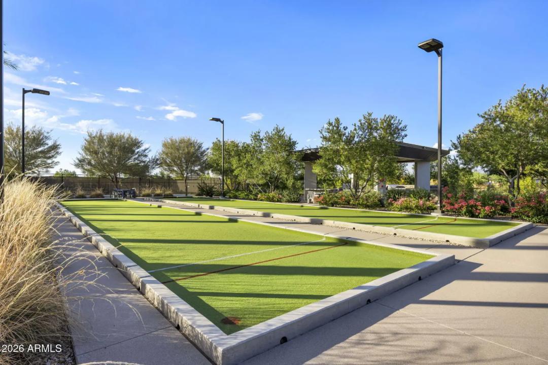 Real Estate Picture 67