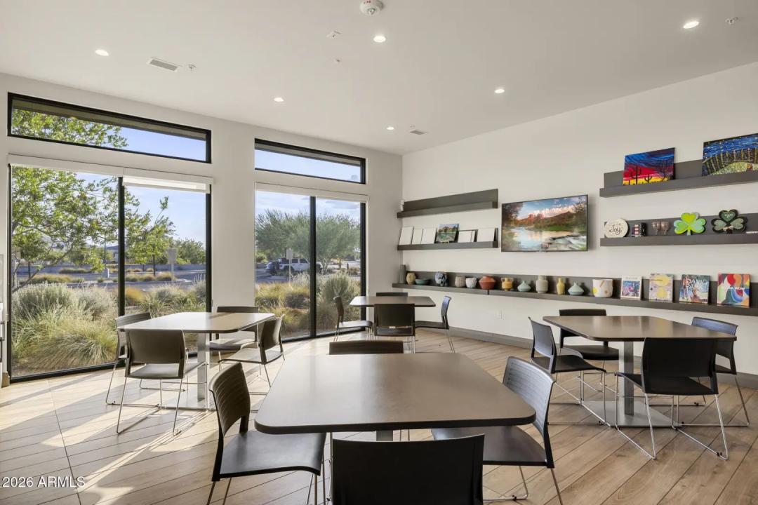 Real Estate Picture 73
