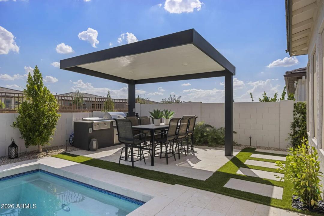 Real Estate Picture 51