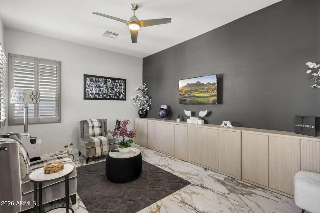 Real Estate Picture 36