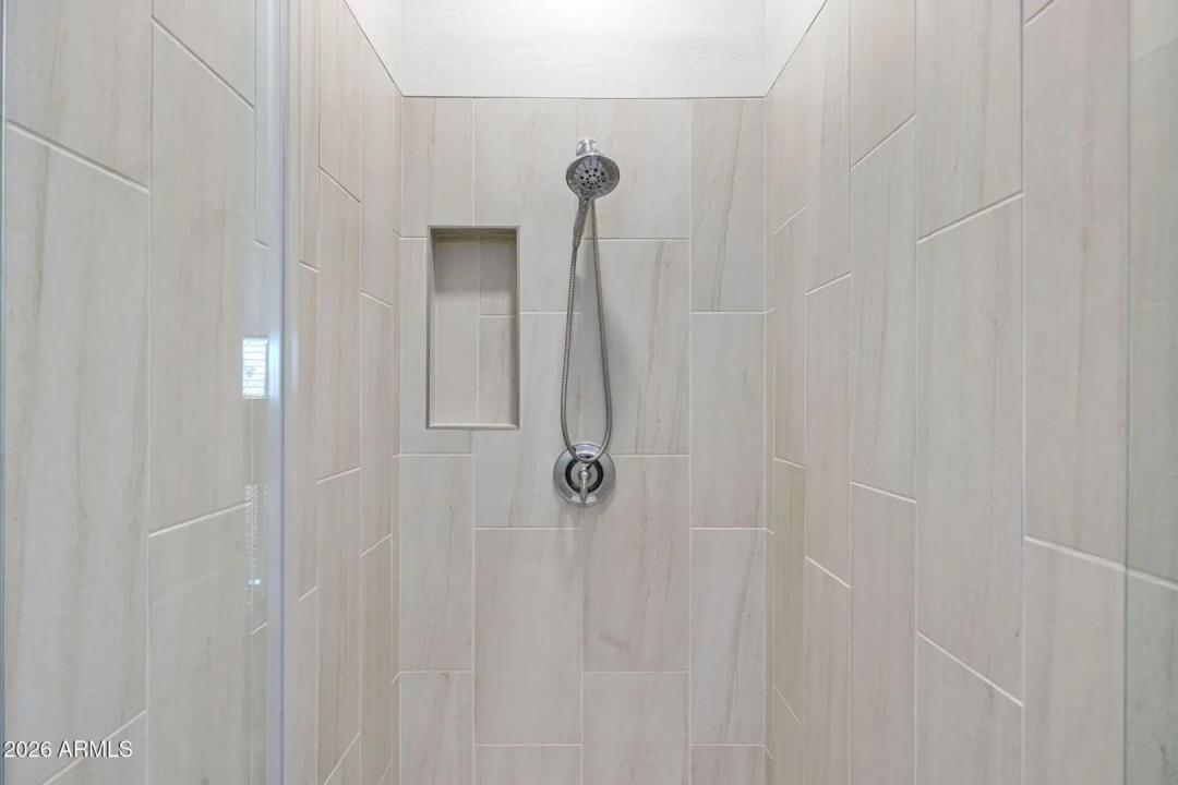 Real Estate Picture 35