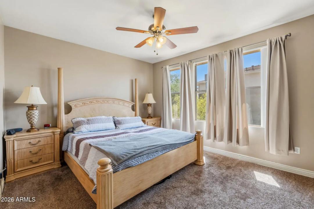 Real Estate Picture 17