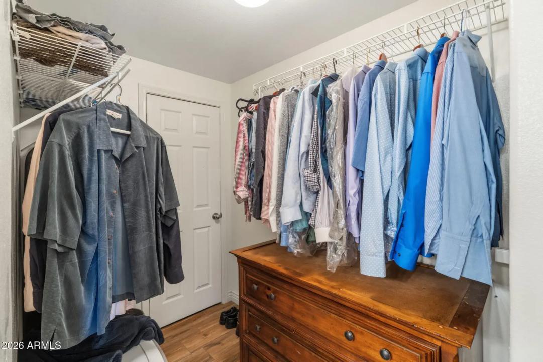 Real Estate Picture 22
