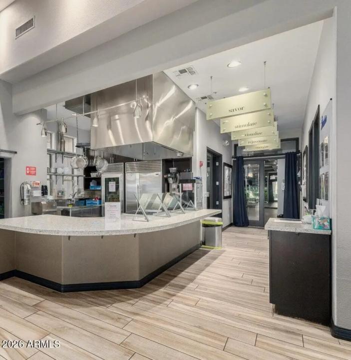 Real Estate Picture 34