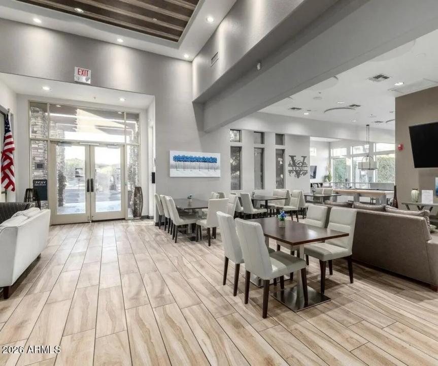 Real Estate Picture 35