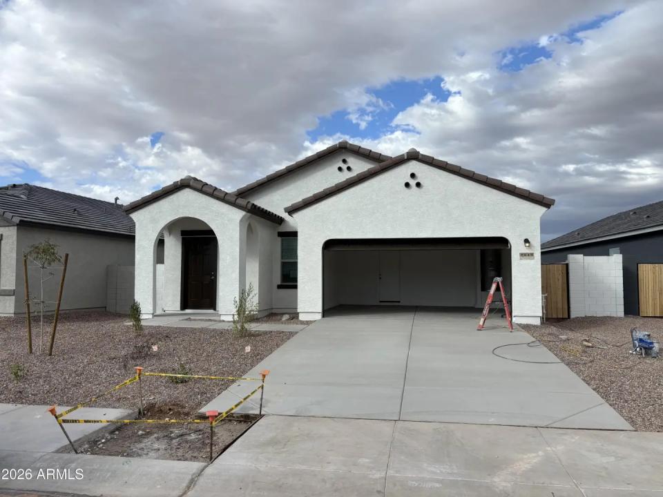 5842 E HORNBLENDE Way San Tan Valley AZ 85143