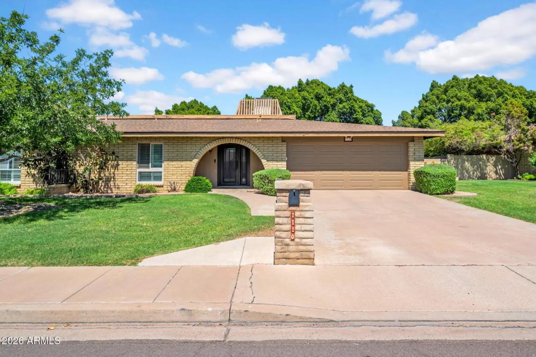 Real Estate Picture 2