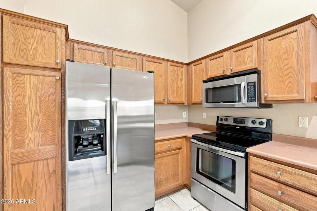 Real Estate Picture 13