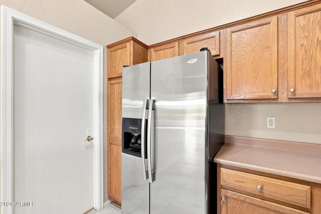Real Estate Picture 15