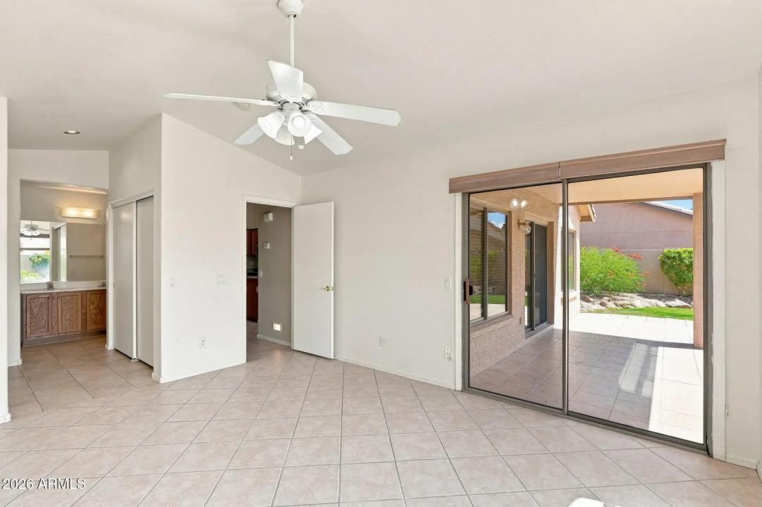 Real Estate Picture 19