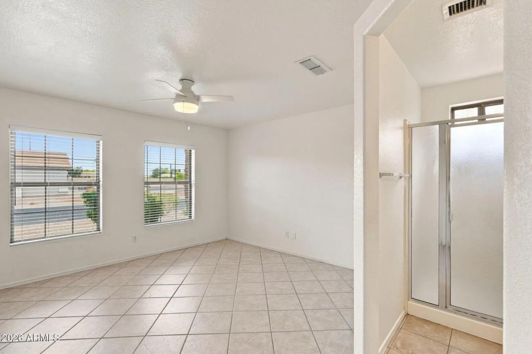 Real Estate Picture 21