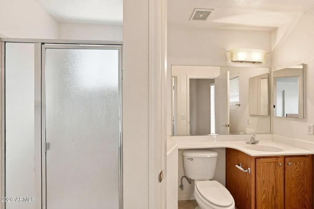 Real Estate Picture 25