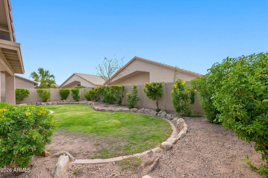 Real Estate Picture 34