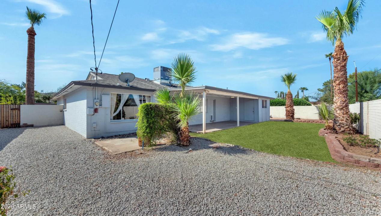 Real Estate Picture 19