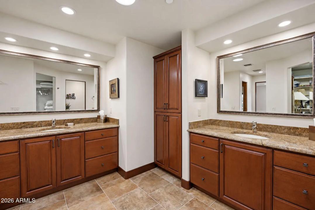 Real Estate Picture 27