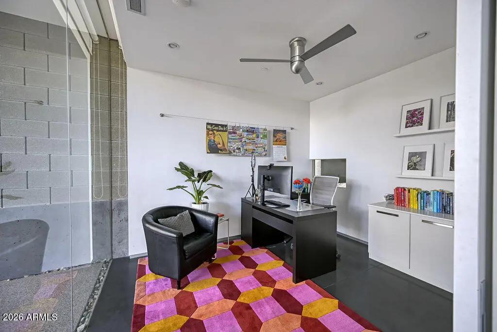 Real Estate Picture 17