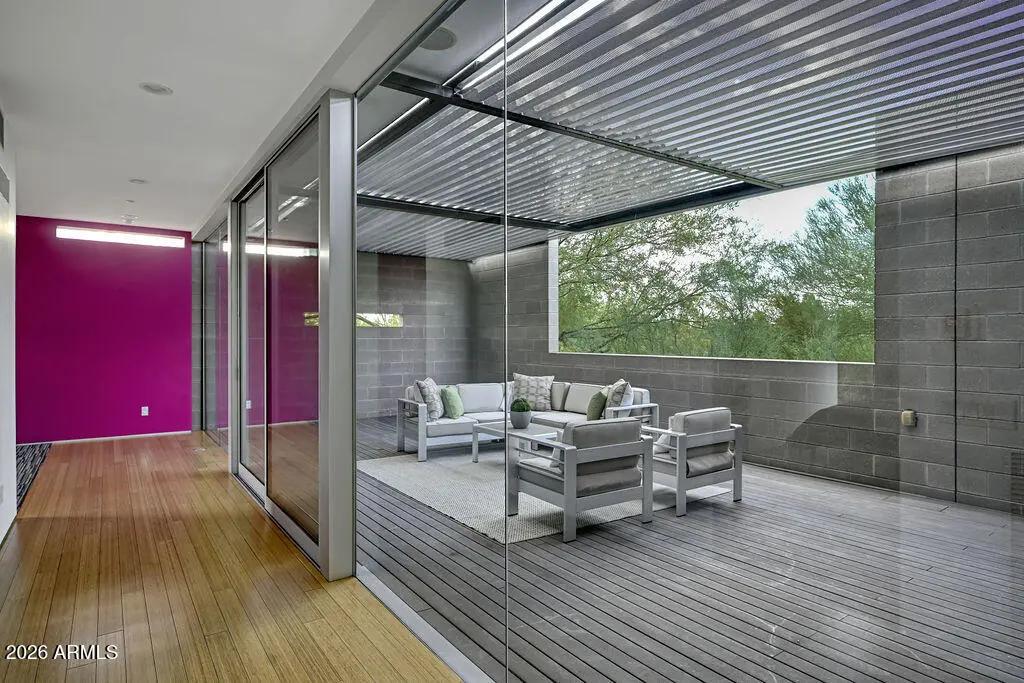 Real Estate Picture 26