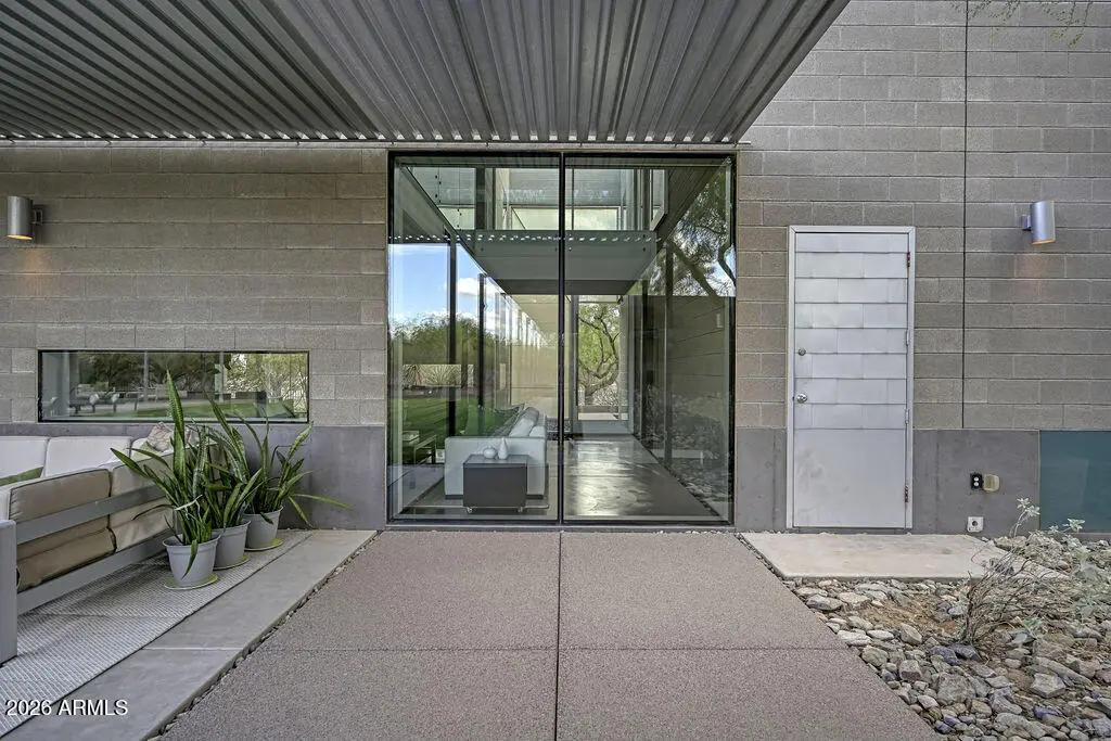 Real Estate Picture 32