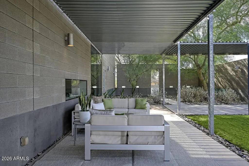 Real Estate Picture 34
