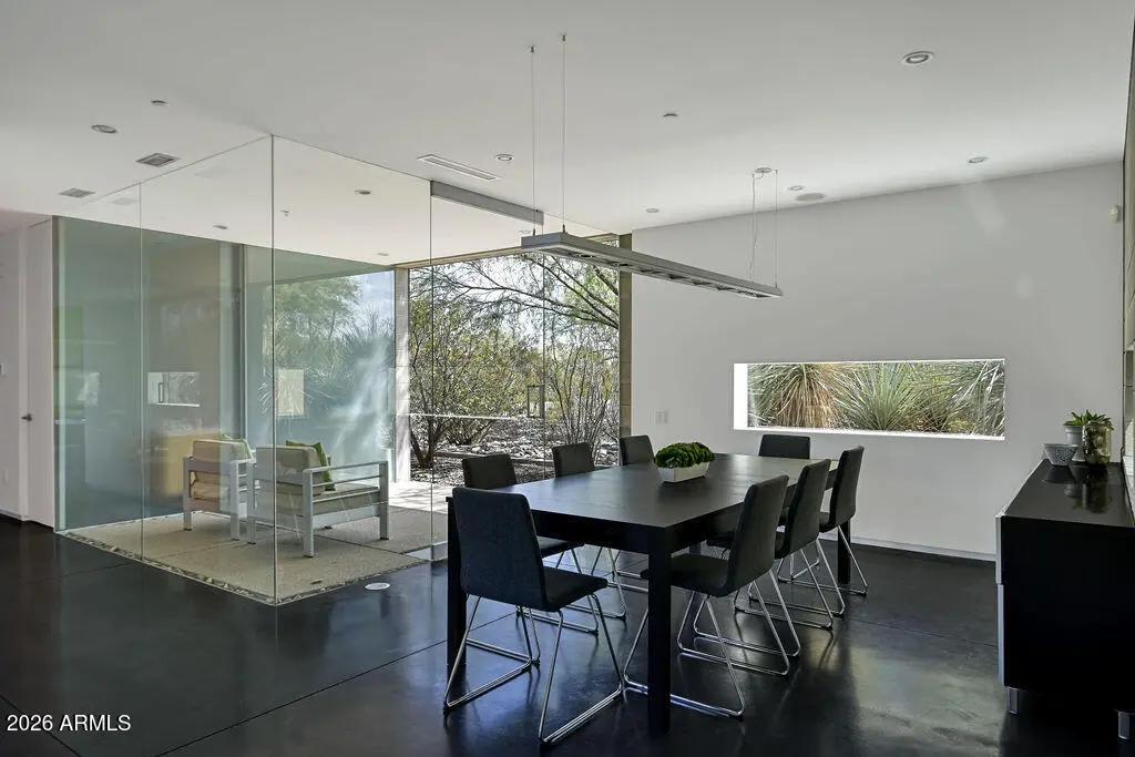 Real Estate Picture 13