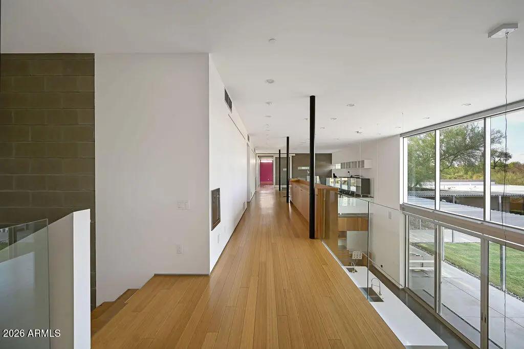 Real Estate Picture 25