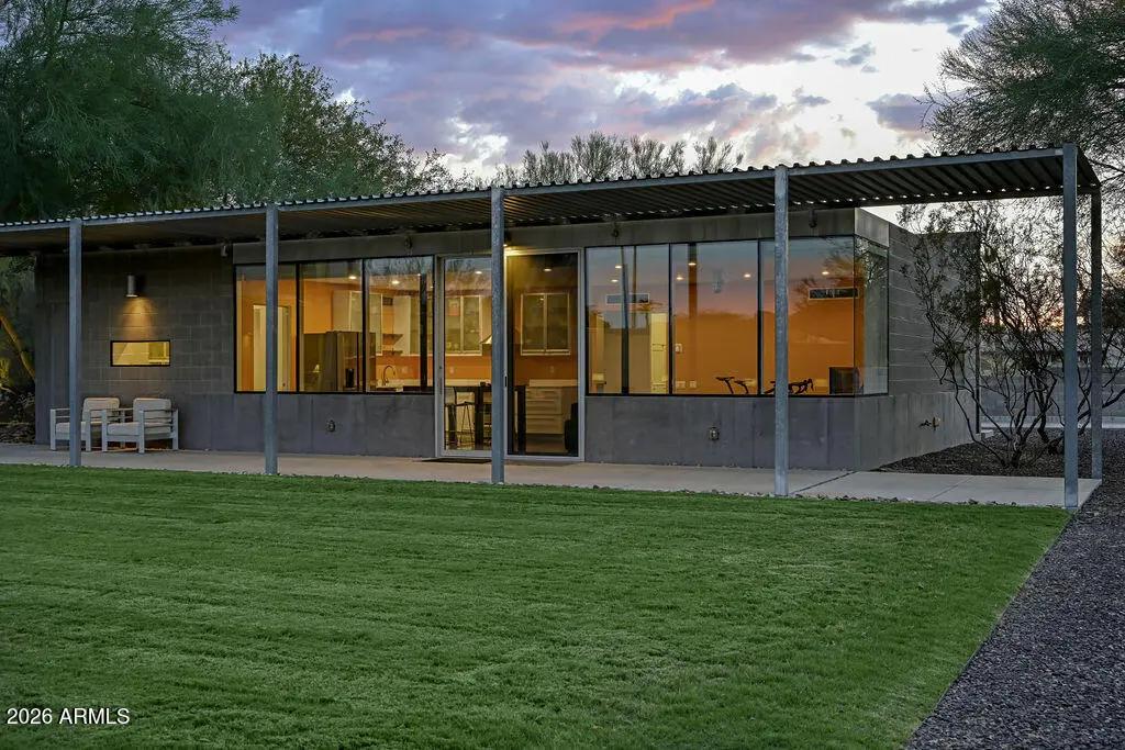 Real Estate Picture 40