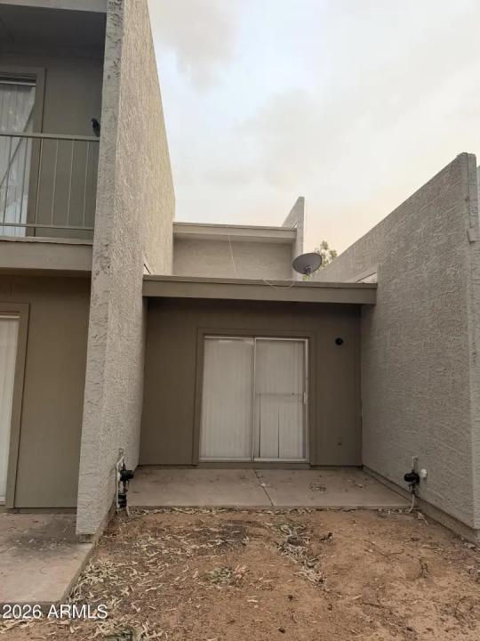 Real Estate Picture 6