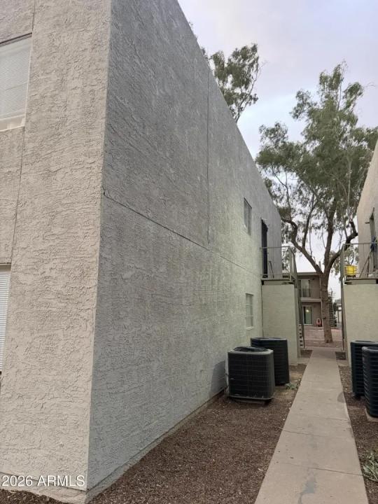 Real Estate Picture 10