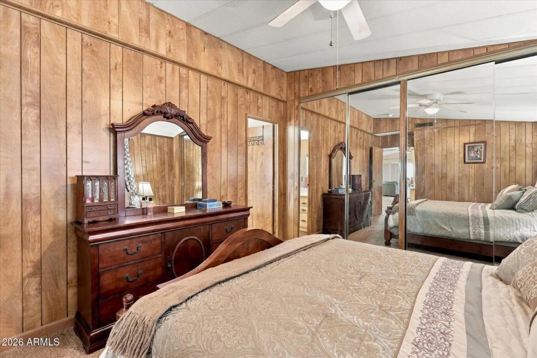 Real Estate Picture 23