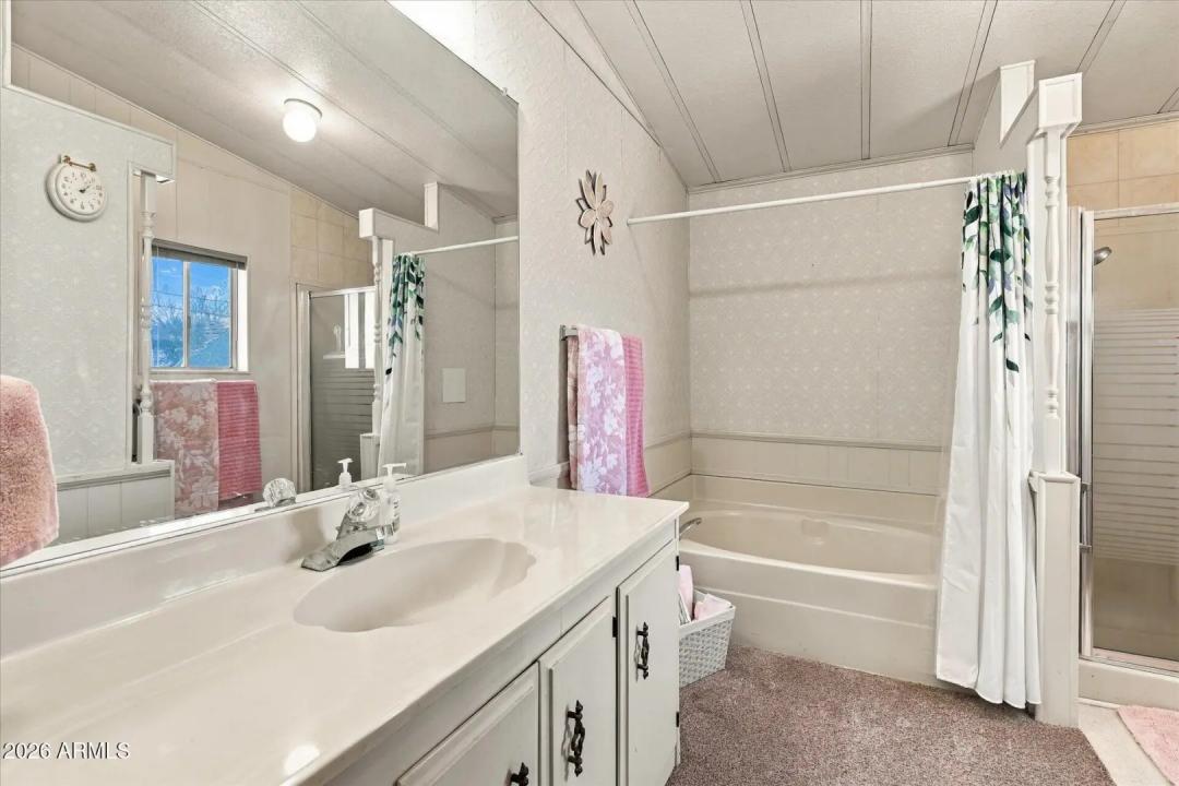 Real Estate Picture 26