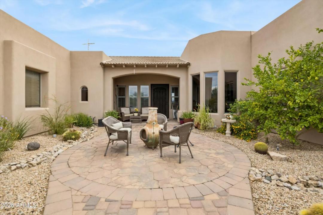 Real Estate Picture 13