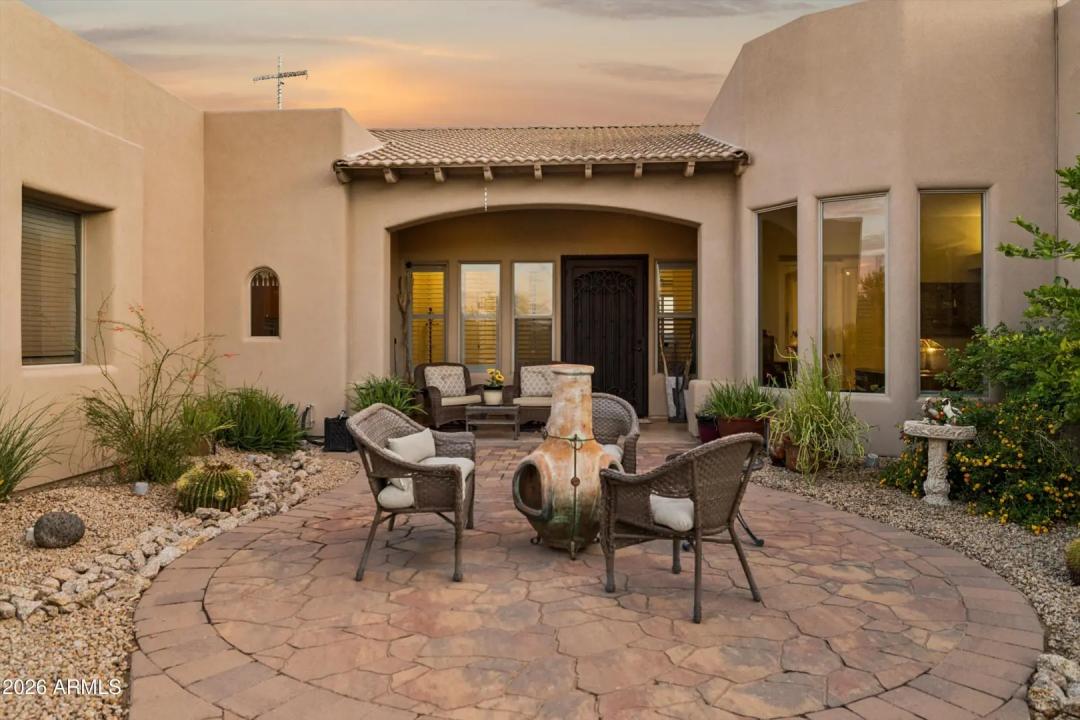 Real Estate Picture 12