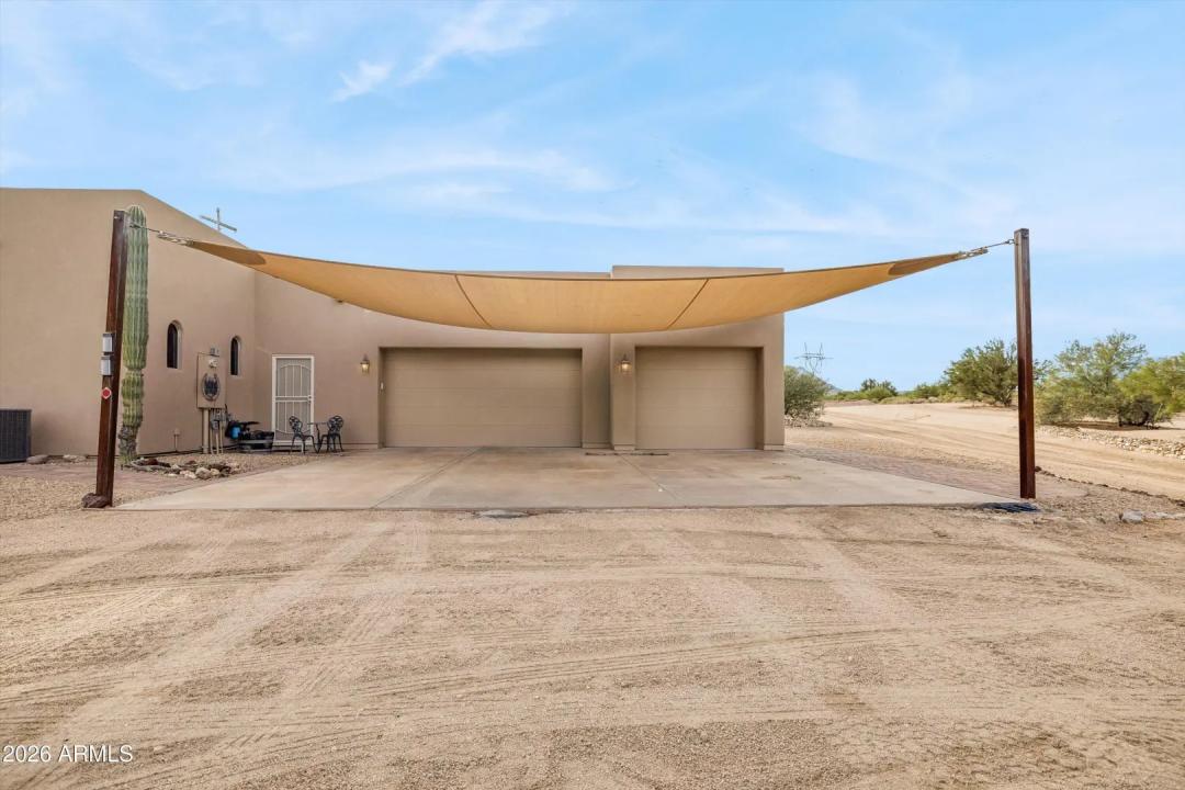 Real Estate Picture 10
