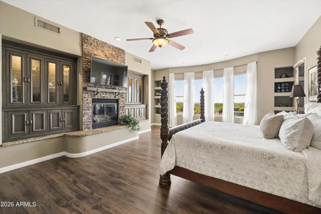 Real Estate Picture 31