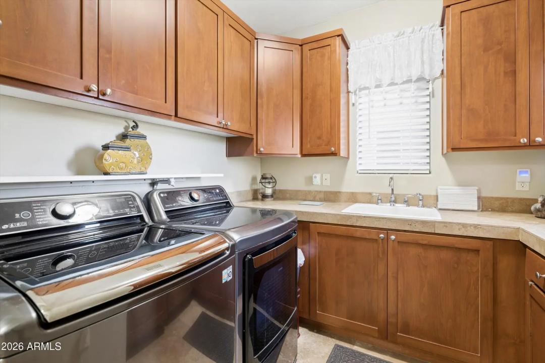 Real Estate Picture 58