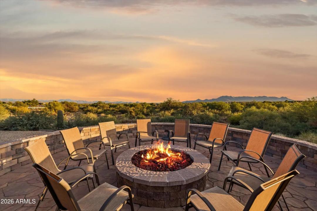 Real Estate Picture 6