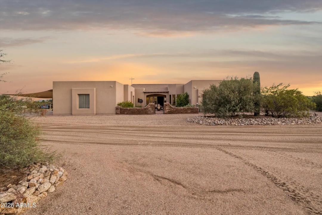 Real Estate Picture 2