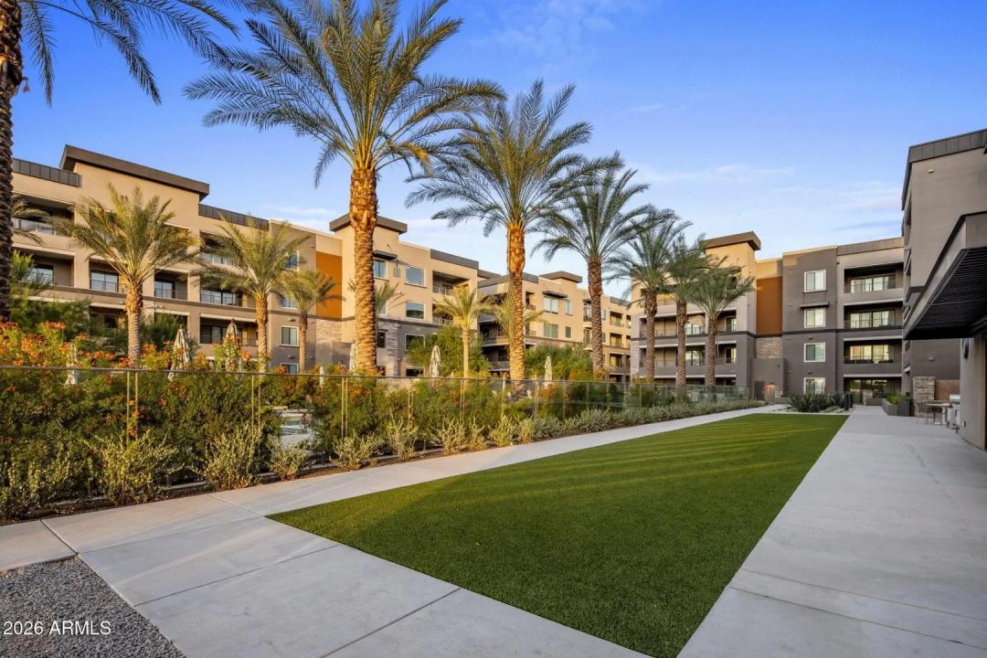 Real Estate Picture 26