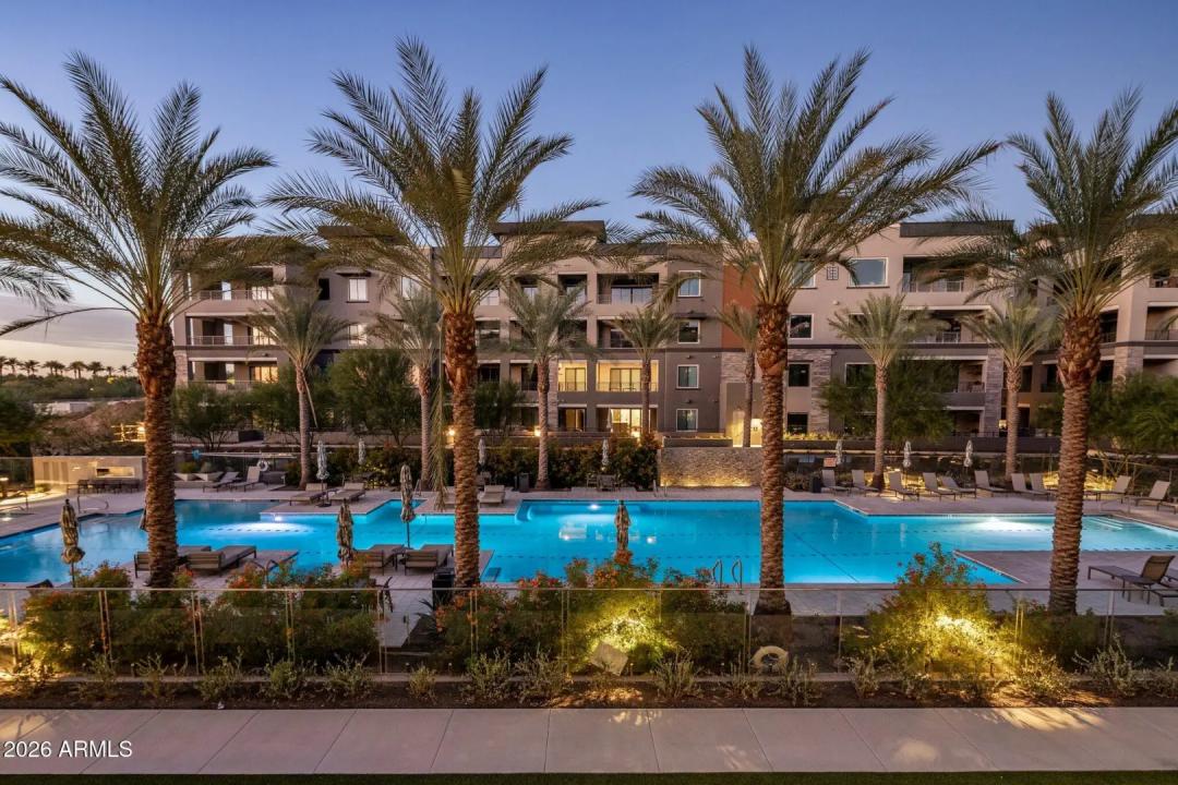 Real Estate Picture 28