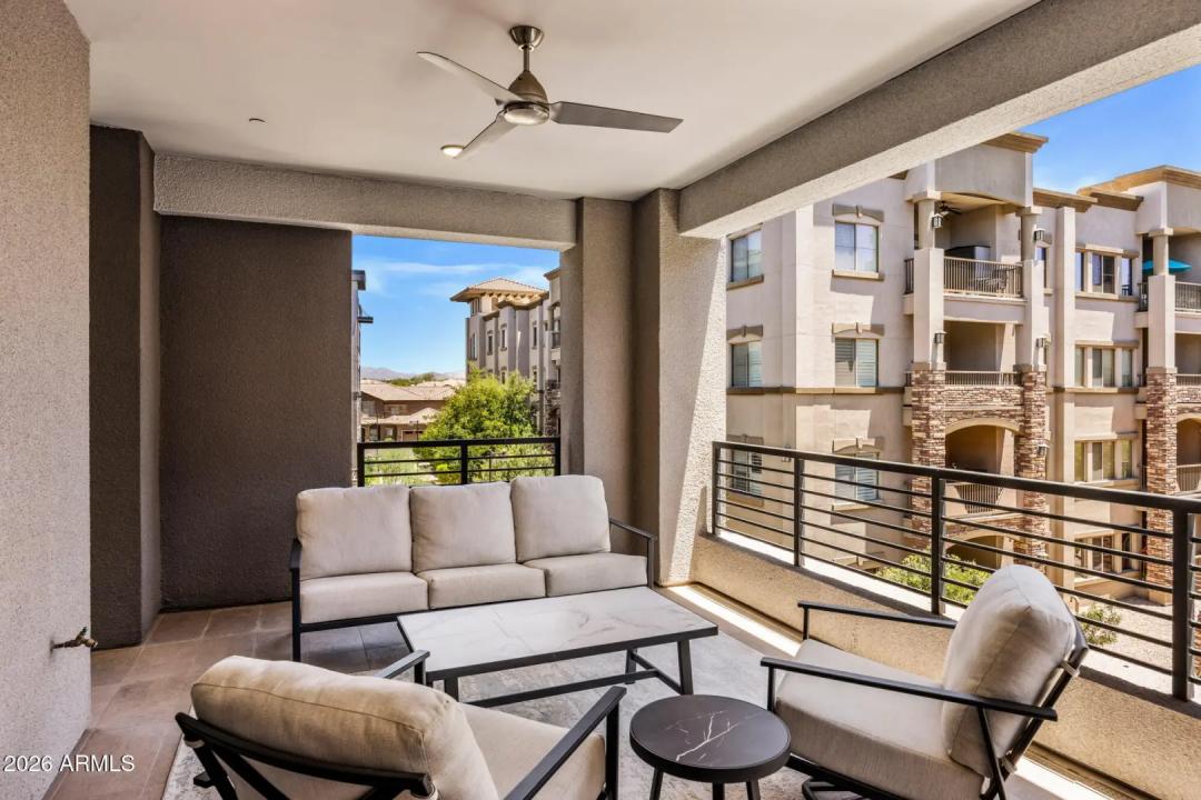 Real Estate Picture 23