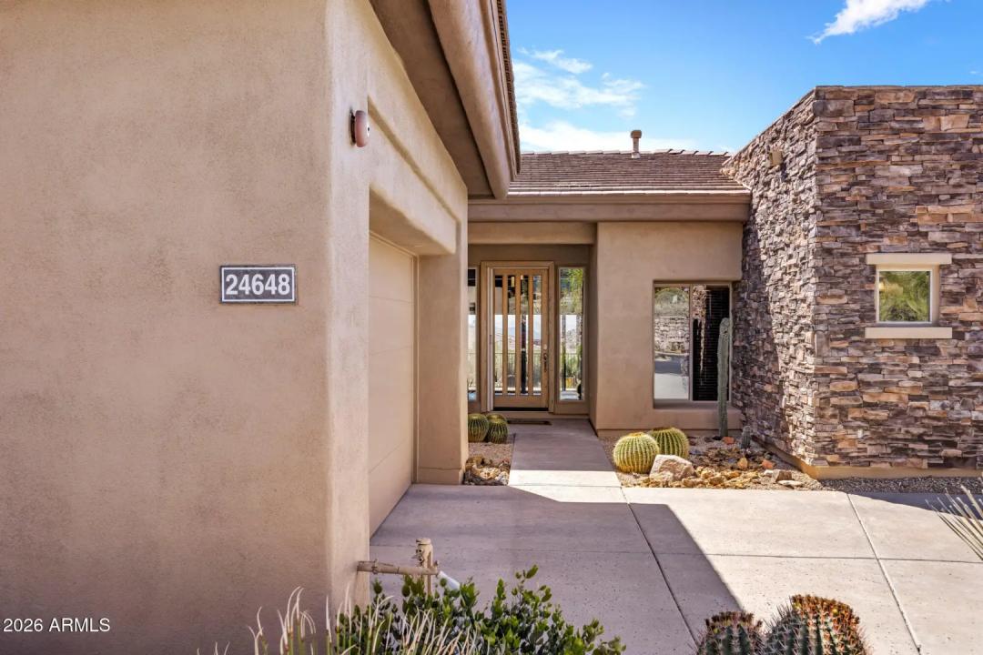 Real Estate Picture 5