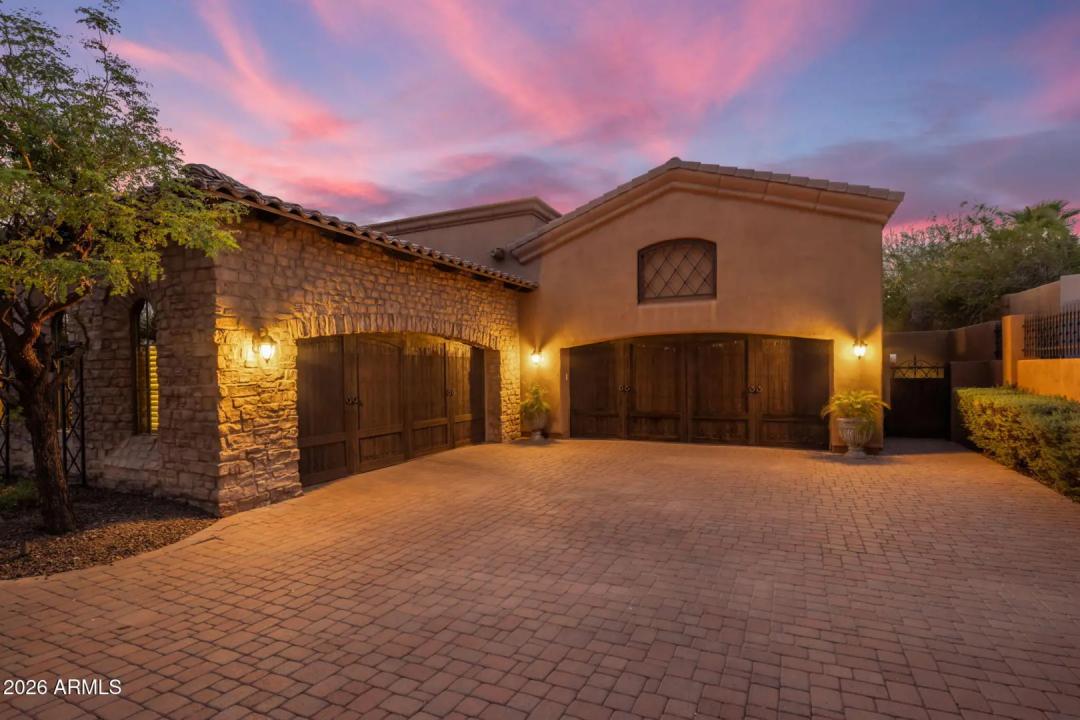 Real Estate Picture 13