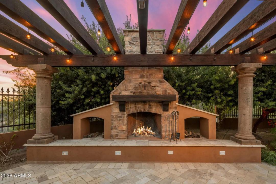 Real Estate Picture 75
