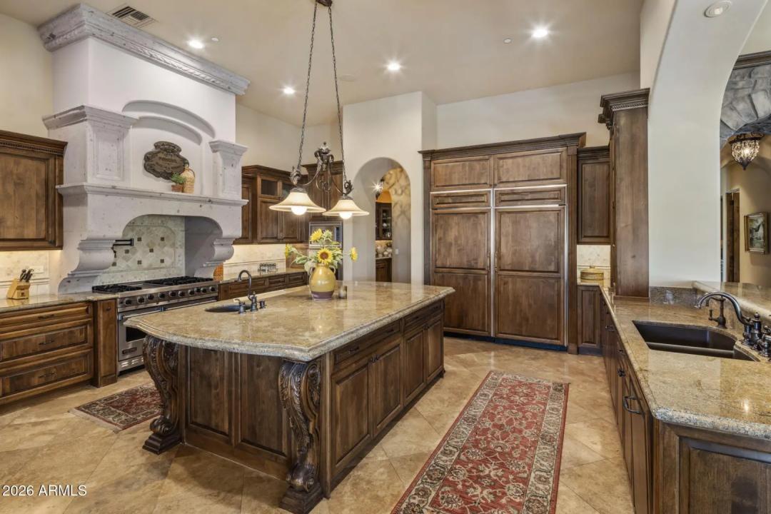 Real Estate Picture 19