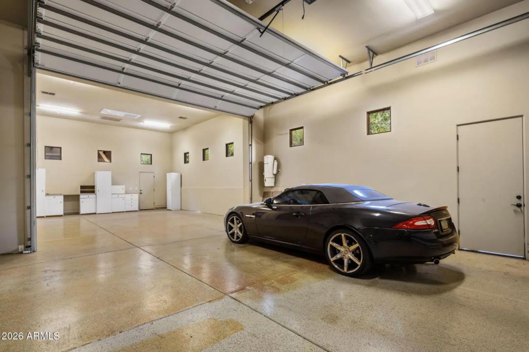 Real Estate Picture 80
