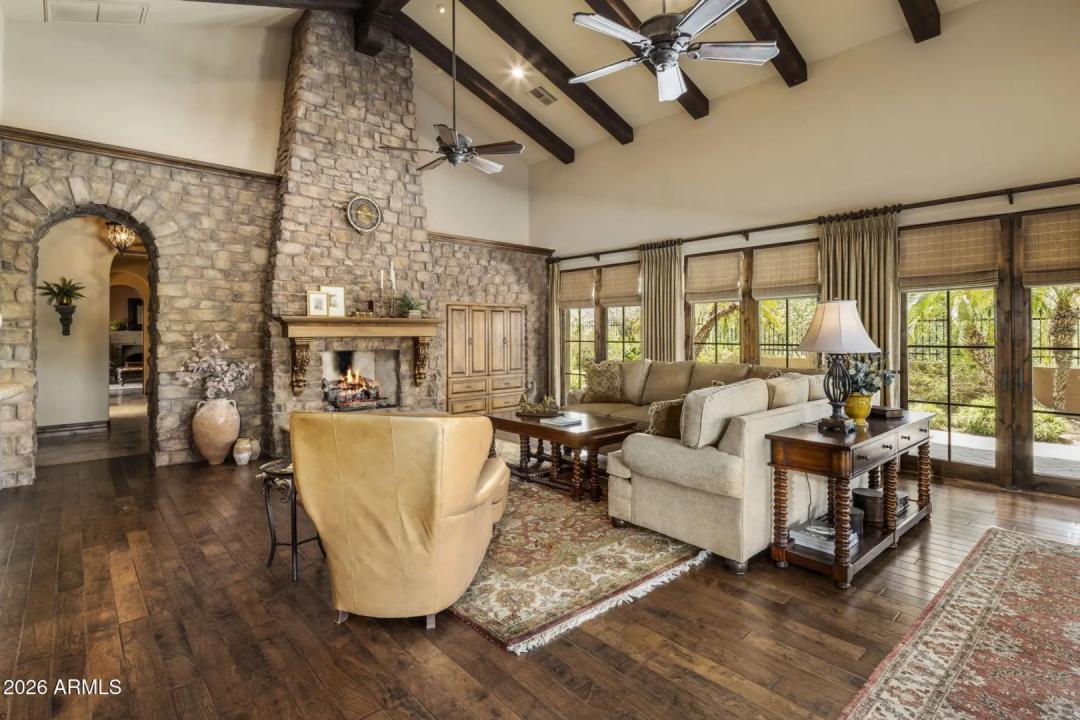 Real Estate Picture 26