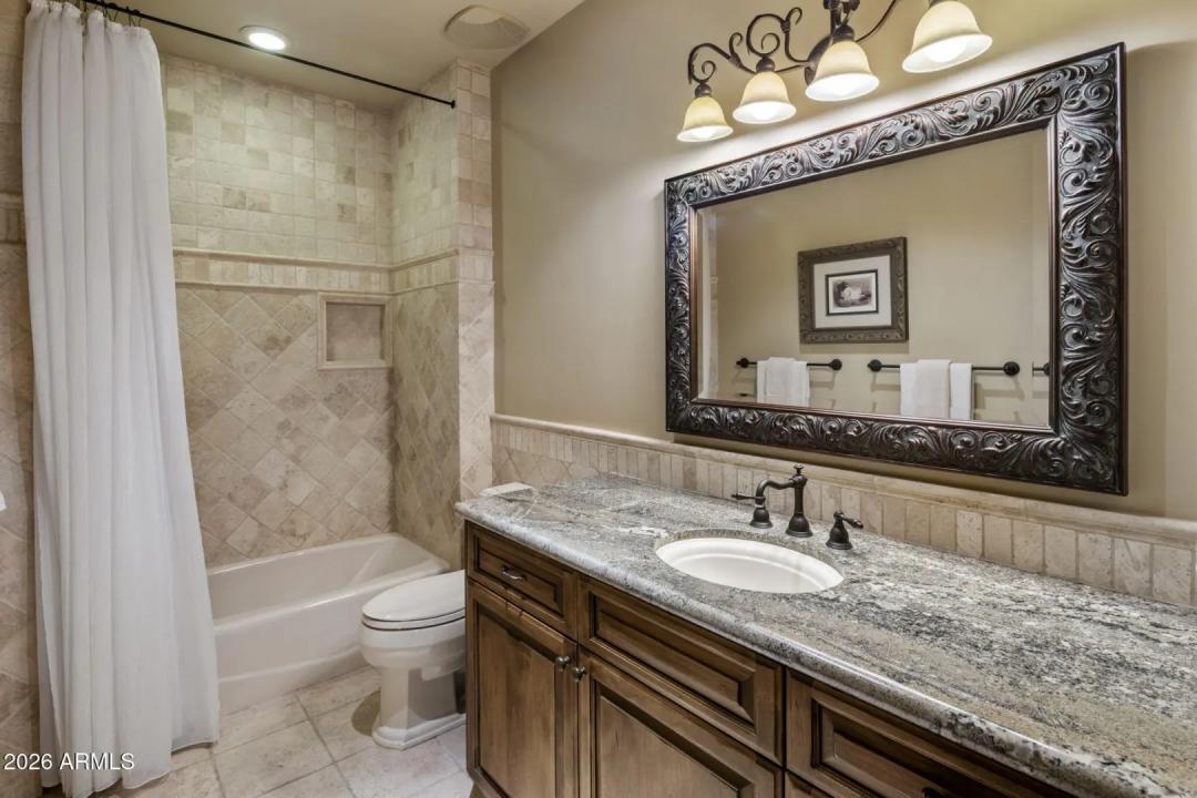 Real Estate Picture 52