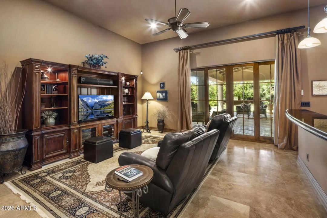 Real Estate Picture 40