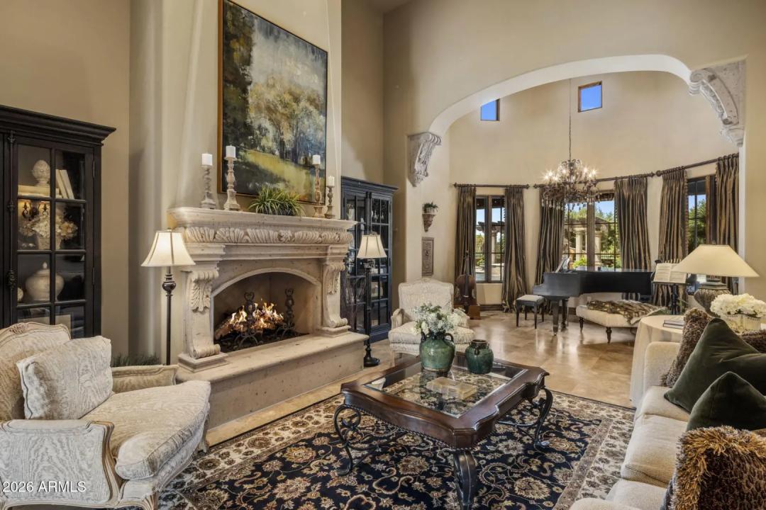 Real Estate Picture 17