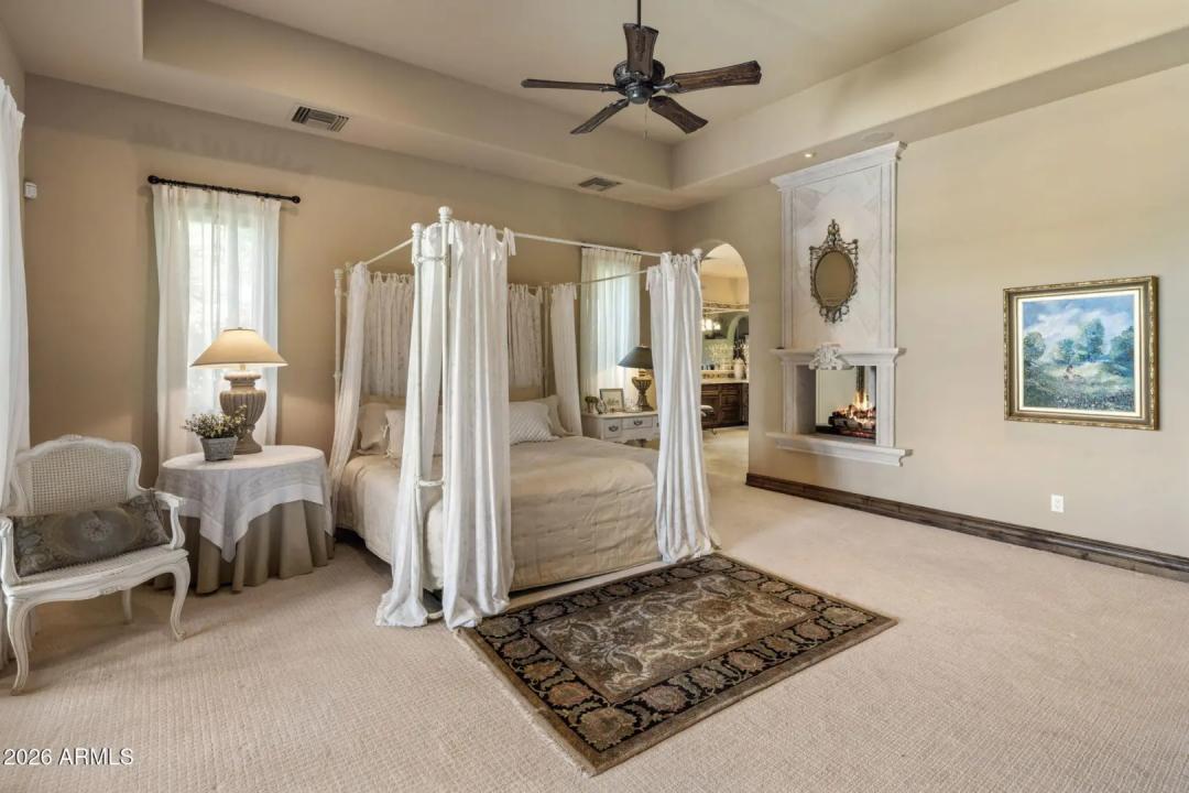 Real Estate Picture 44